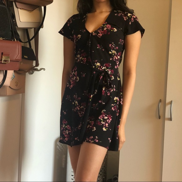 Floral, Wrap Dress from H&M - Picture 7 of 7